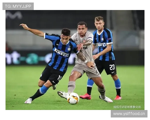 足球明星对比：近期表现与竞技状态走势分析