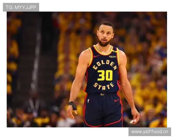 格林挡拆为库里制造空间比上季传球更高效